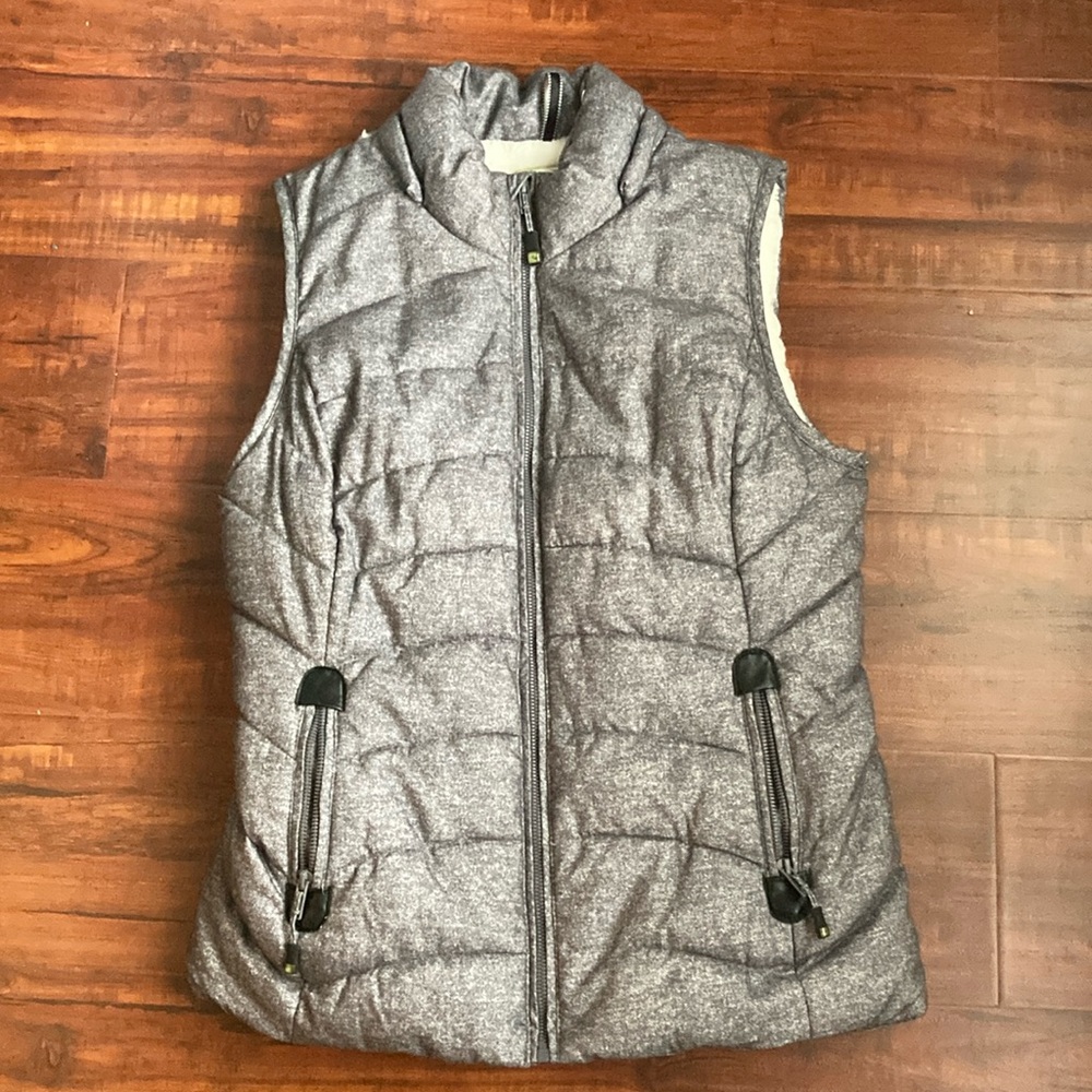 NWOT GreenTea Gray Quilted Puffer Vest
